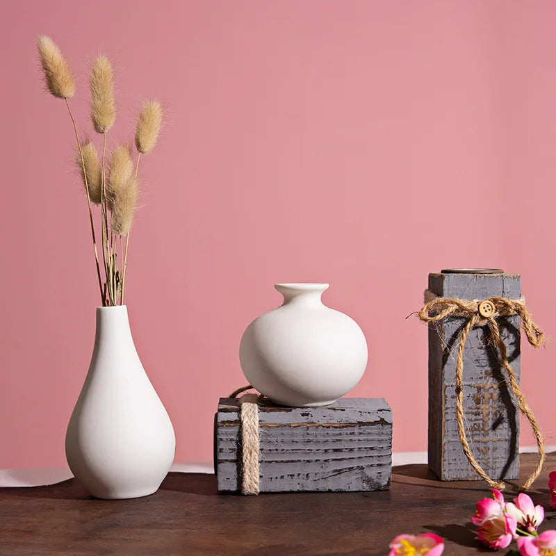 Vase décoratif en céramique blanc – Petit vase élégant pour fleurs séchées et décoration intérieure