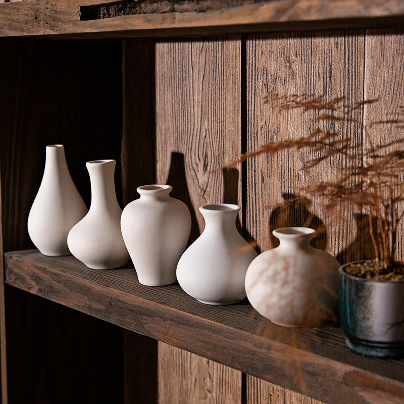 Vase décoratif en céramique blanc – Petit vase élégant pour fleurs séchées et décoration intérieure