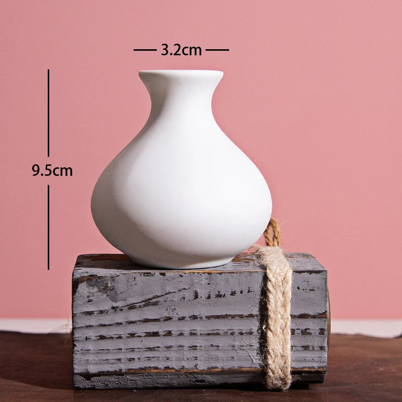 Vase décoratif en céramique blanc – Petit vase élégant pour fleurs séchées et décoration intérieure