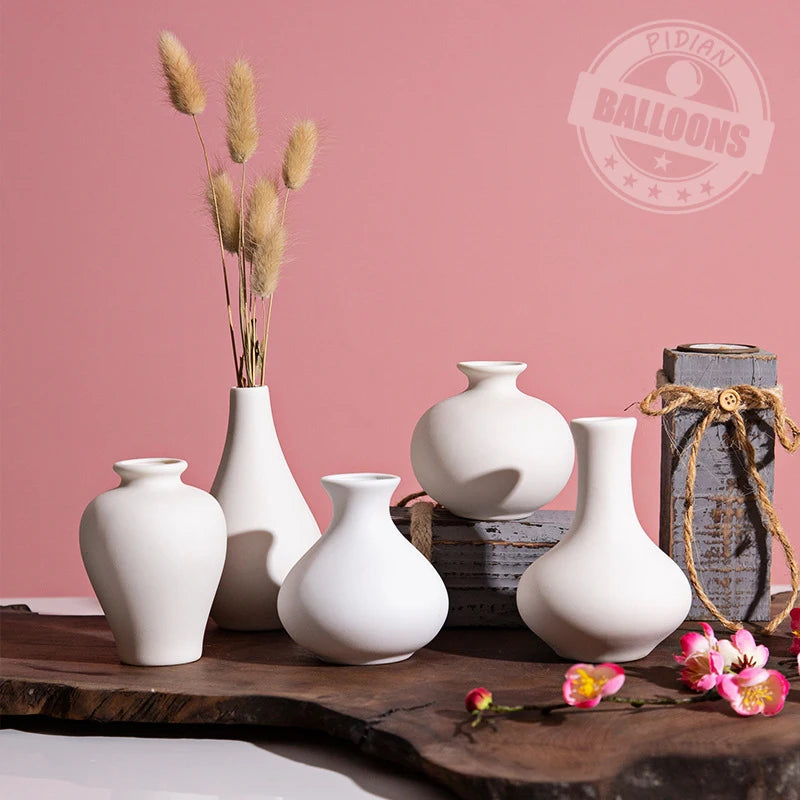 Vase décoratif en céramique blanc – Petit vase élégant pour fleurs séchées et décoration intérieure