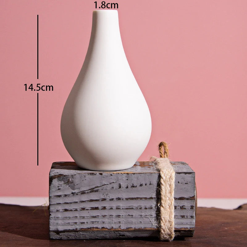 Vase décoratif en céramique blanc – Petit vase élégant pour fleurs séchées et décoration intérieure