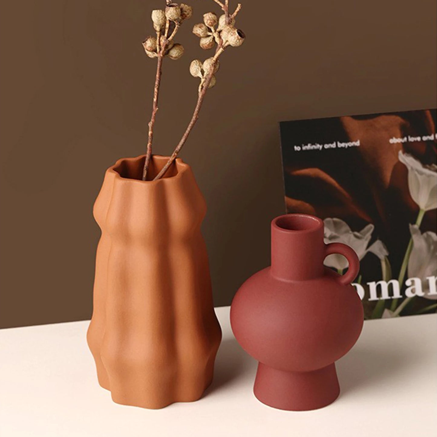 Vase Décoratif en Céramique Mate – Style Classique pour Fleurs Séchées & Pampas