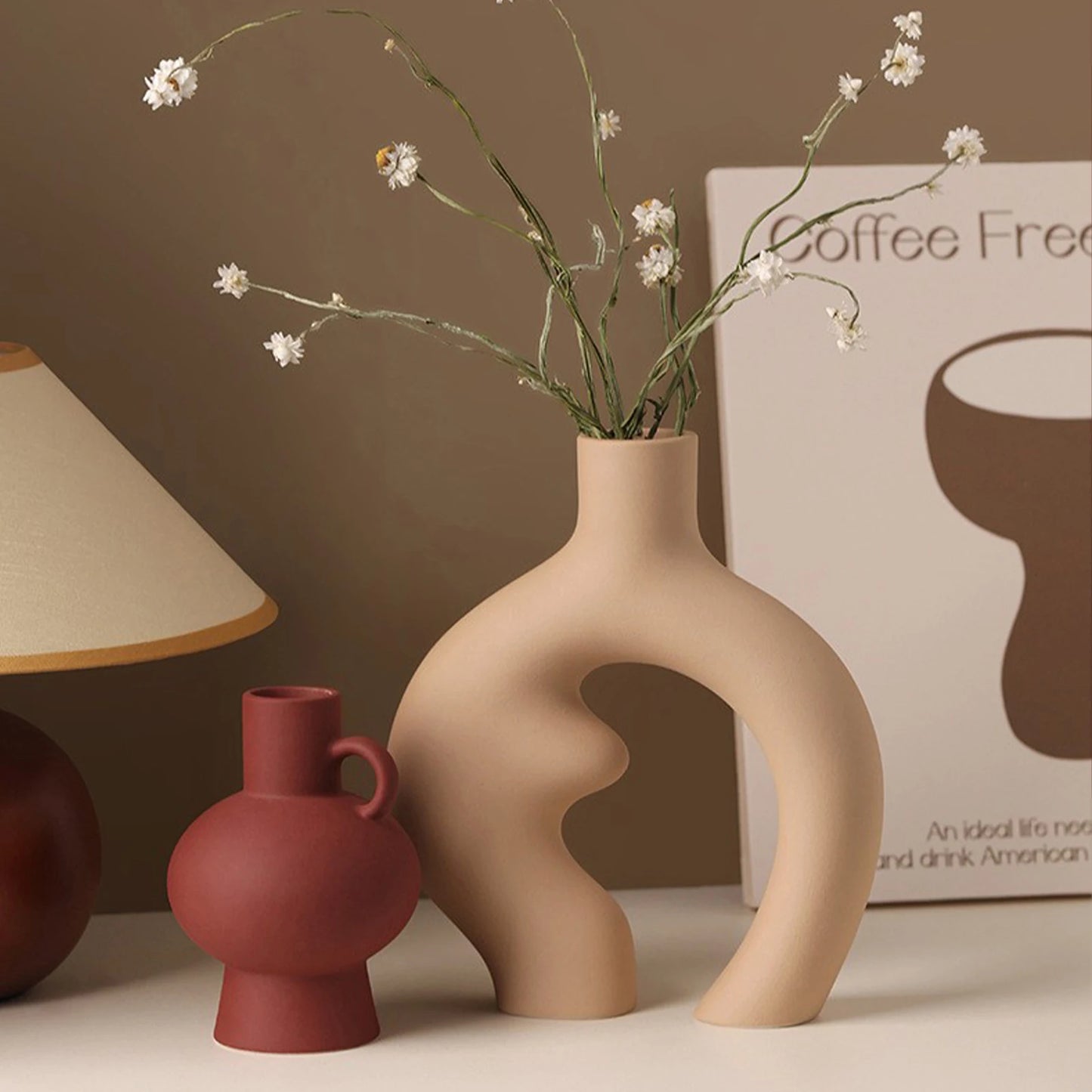 Vase Décoratif en Céramique Mate – Style Classique pour Fleurs Séchées & Pampas
