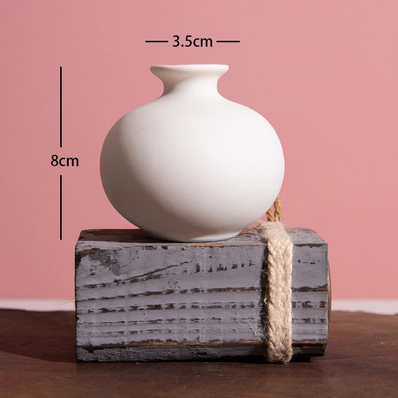 Vase décoratif en céramique blanc – Petit vase élégant pour fleurs séchées et décoration intérieure